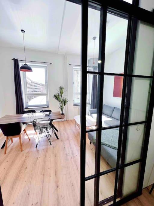 Inner City Design Loft Инсбрук Екстериор снимка